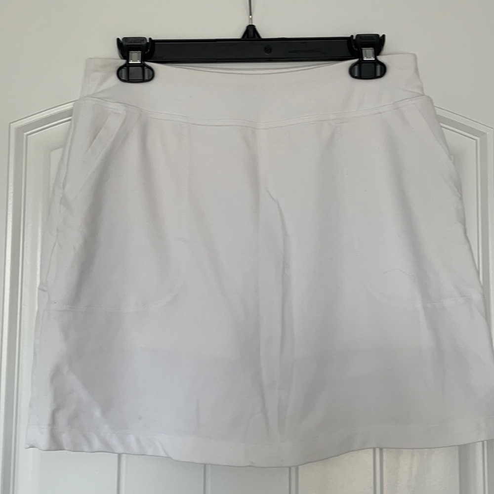 FootJoy (FJ) white athletic skort, size S